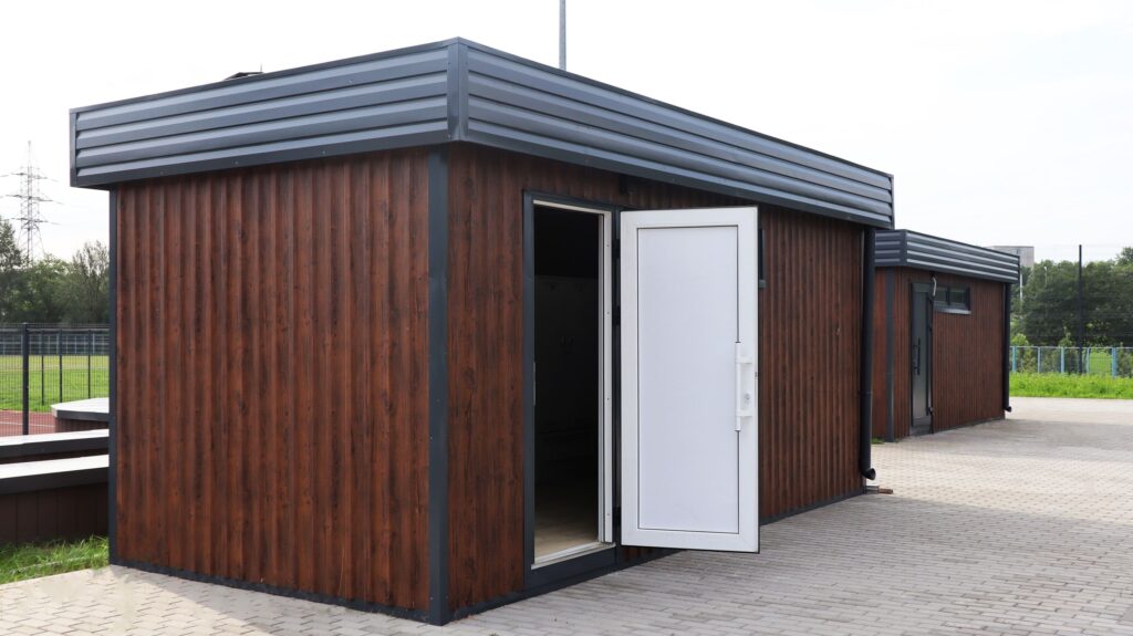 Универсальные площадки