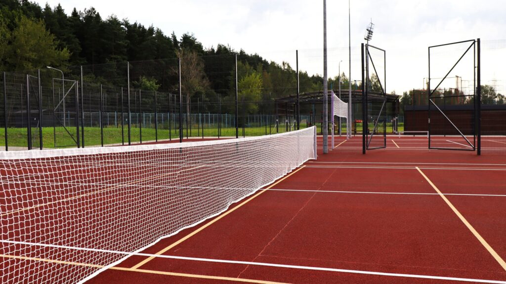 Универсальные площадки