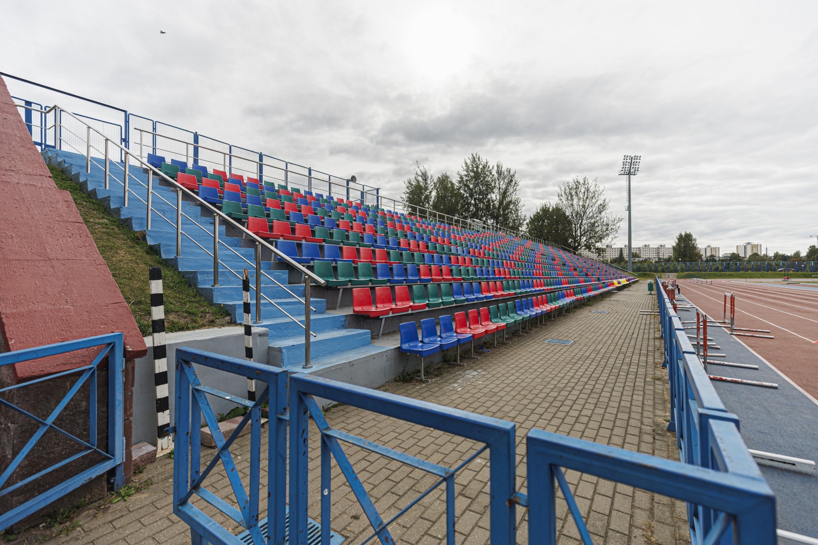 Стадион легкоатлетический